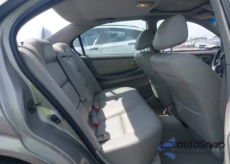 2002 Nissan Maxima Se z USA, uszkodzony, nr VIN JN1DA31A82T000288